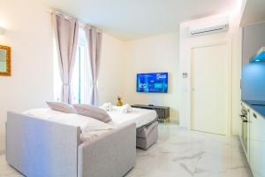 Luxury Apt for 4 guests with parking