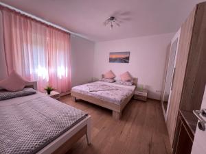 Apartment CReO Loborika