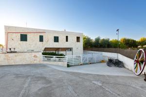 Olive Grove Villa In Itria Valley