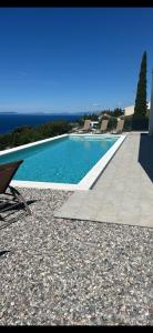 Villa More