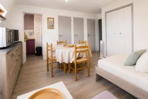 Studio just a stones throw from the casino and thermal spa