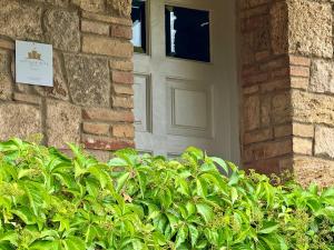 Sotto le Mura Monteriggioni - Unica casa a 50m dal Castello con Giardino e Parcheggio privato