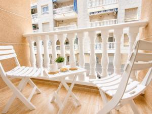 Center, Beach Comfort