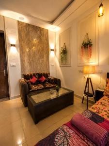 Darshana Studios -Feel the luxury