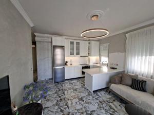 Velipoja Grand Apartment