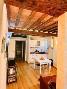 Casa di Chiara Tuscan Charm, AC, Fast WiFi & Near Center