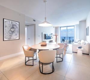 Luxury 1BR Ocean View by The Beach on Lyfe - Hyde