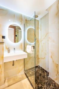 Stylish 2BR Gueliz Terrace Fast WiFi