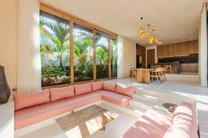 La Isla Boutique Residences