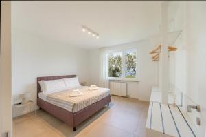ApartmentsGarda - Albisano Garden Lake View
