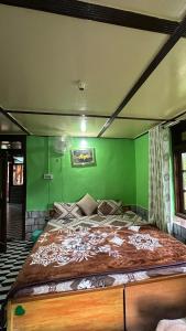Maya Homestay & Cafe