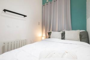 Stylish 2 Bed Apartment Near the Beach