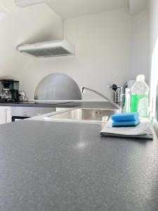 Bright and central city apartment near Aalborg Bus