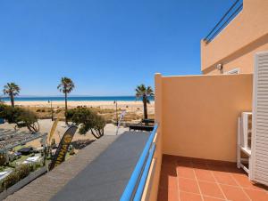 300 Livingtarifa Salsa