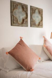 Cozy City Stay in Downtown Santiago for 2