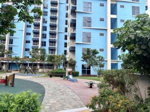 Stunning Manila Bay Waterfront Suite