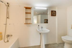 Alfama Apartment with river view