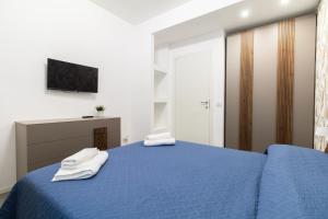 Naxos 2