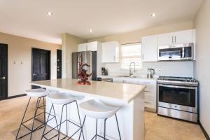 Brownes 3C - 2-bedroom Condo in Hastings Barbados