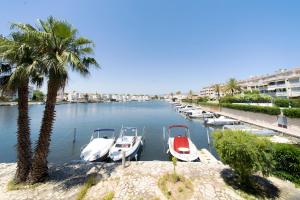 WELCS APARTAMENTO 380 EMP con terraza y parking