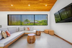 Casa Lago - Full home