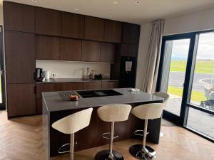 ScenicOceanview 4Free parking space 18 mins Downtown