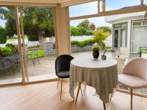 Cozy Private 1BR Suite in Quiet Richmond Home