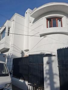 Wanderlust Hostel B & B