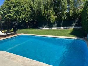 4 Bedroom Villa with Heated Pool close to Old Village