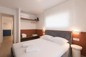 AIORA Urban Oasis - Sky Terrace, Jacuzzi & BBQ