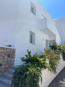 Aegean Pearla Boutique Houses-Private Jacuzzi & Beach Perks