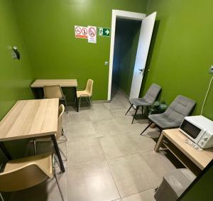 Hostel BM19