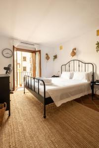 Pin i Pon - Charming Townhouse in the Heart of Jávea