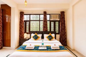 Stay Blessed Ganga View Apartments - 3BHK & 1BHK, Tapovan, near Ganga and Laxman Jhula Rishikesh