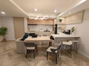 Ekkamai 5BR Town house - Onsen