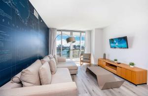 1BR Intracoastal View