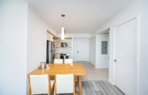 1BR Intracoastal View