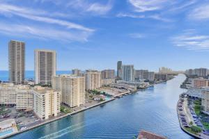 Ocean View 1 BDR Beach & Water Retreat Pool Gym