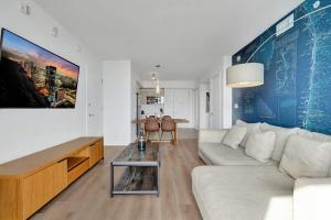 Ocean View 1 BDR Beach & Water Retreat Pool Gym