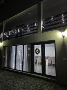 Casa la Poalele Pietrosului