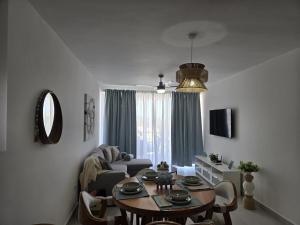Spacious 2 Bedroom, 2 Bath Condo with Poolside View