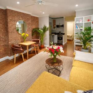 1 BD Unit in the heart of Manhattan