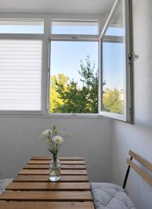 Riviera Park Retreat - Near National Arena