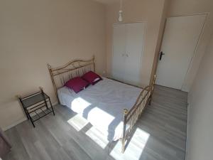 Cozy 2 chambres Wi-Fi Parking balcon