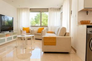 San Juan Beach 4 min away, Free Parking, Close to Alicante city