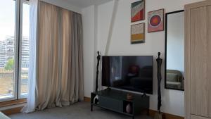 The Apex Penthouse, Hyde Park