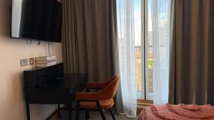 The Apex Penthouse, Hyde Park