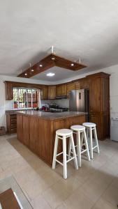 Town house Familiar 2BR Playa Piscina wifi