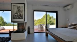 Relaxing Villa with private pool