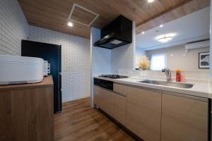 ZABO HILLS RIVERSIDE 303 - Vacation STAY 15916v